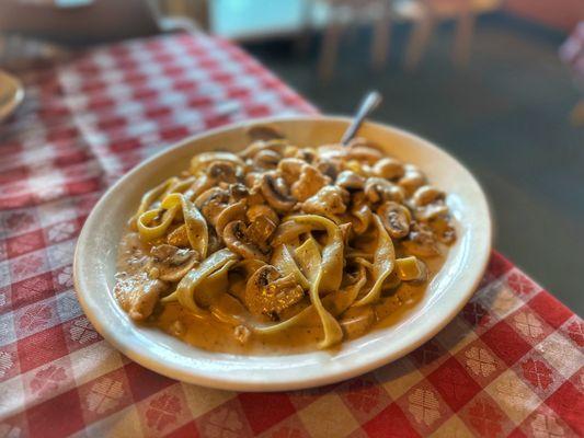 Chicken Fettuccine Alfredo