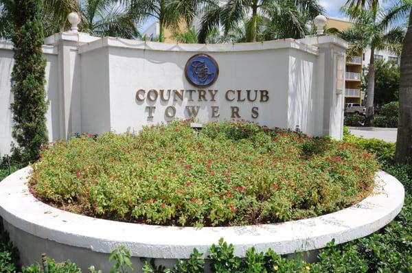 Country Club Towers Apartments