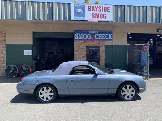 2005 Ford Thunderbird