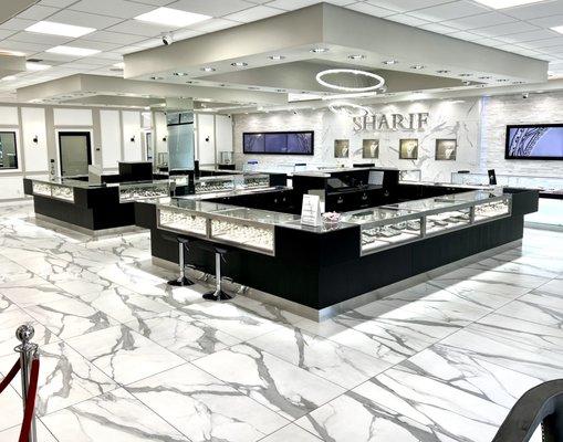 Largest Premier Bridal Showroom in Sacramento featuring Tacori, Verragio, Simon G, Christopher Designs, and Parade