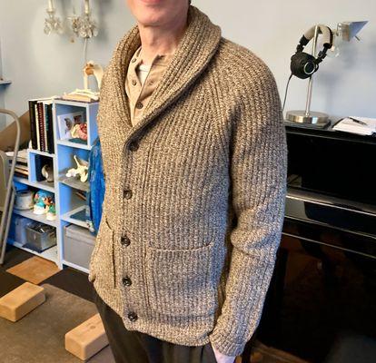 Gorgeous shawl-collar, raglan-sleeve men's sweater.