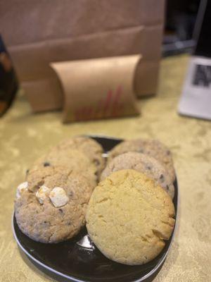 Cornflake Chocolate Chip Marshmallow Cookie, Compost Cookie, Corn Cookie, Blueberry & Cream Cookie.