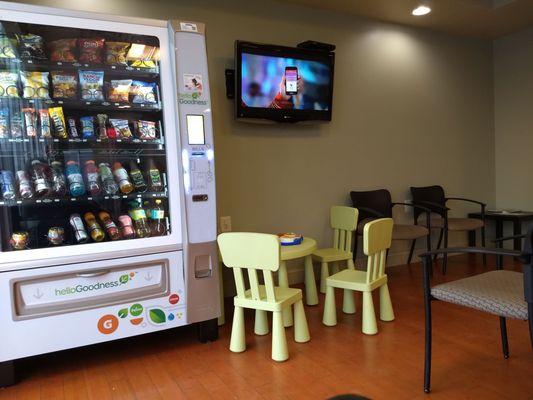 Healthy snacks, children's area and TV too, they thought of everything.