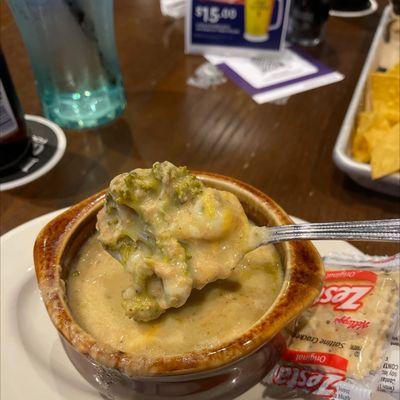 Broccoli and cheese soup