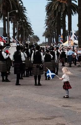 Ventura Seaside Highland Games
Photo courtesy of Valerie Stoneking at Celtic Family Magazine
www.celticfamilymagazine.com