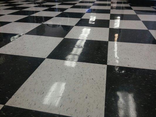 Looking At These Floors Makes Me Want To Play Chess Lol ..