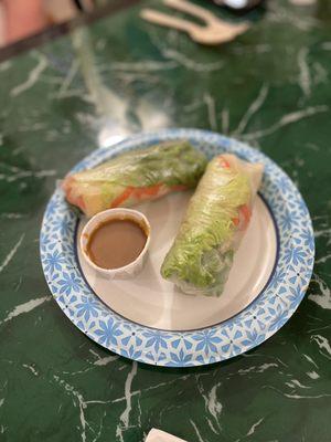 Spring rolls - Huge and delicious!