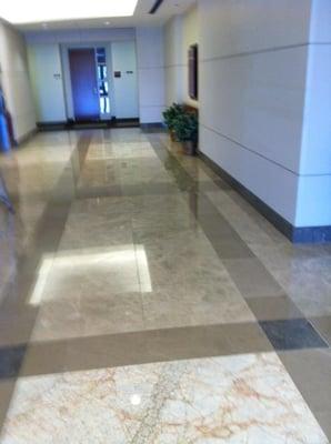 Marble floor restored in Janipro building 