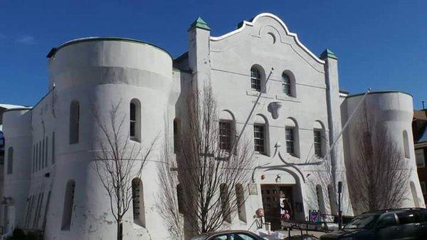 Somerville Armoury, built in 1903 to house the Somerville Light Infantry of the Massachusetts Volunteer Militia.