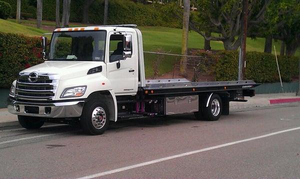 Golden Star Towing Inc  When you call GOLDEN STAR TOWING SERVICE, INC you will get the latest in state of the art equipment...