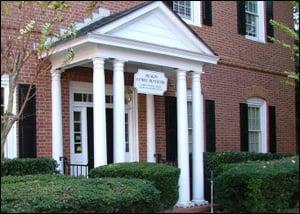 Entrance to Reagin Family Dentistry