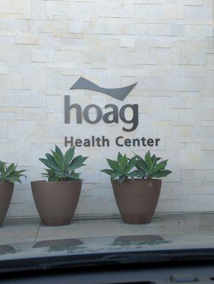 Hoag Entrance sign on wall