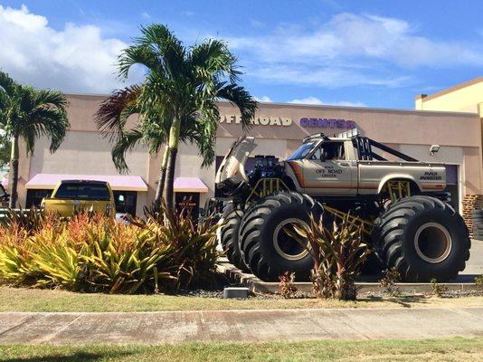 Display truck out front