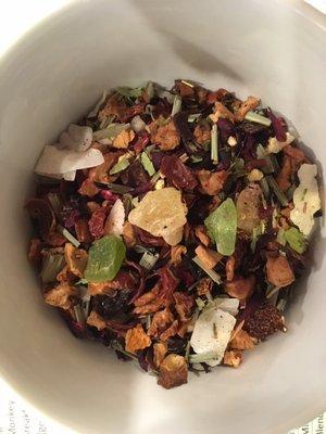 Apple Kiwi Colada Herbal Tea