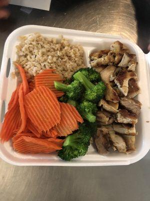 Chicken veggie plate