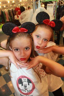 Kisses for the camera! Look at these precious Mouseketeers!