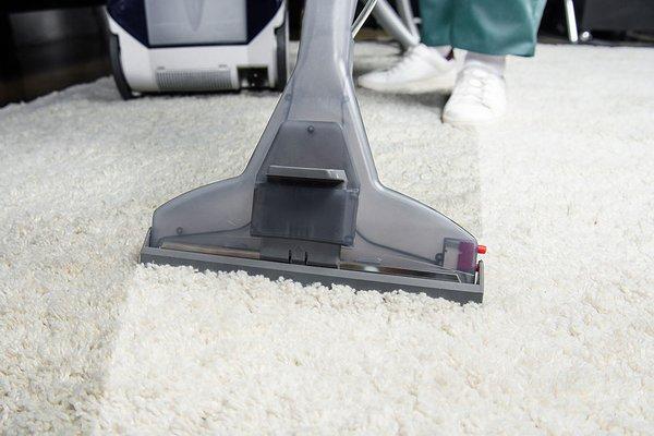 Carpet Cleaning by Staten Island Kwik Dry Total Cleaning