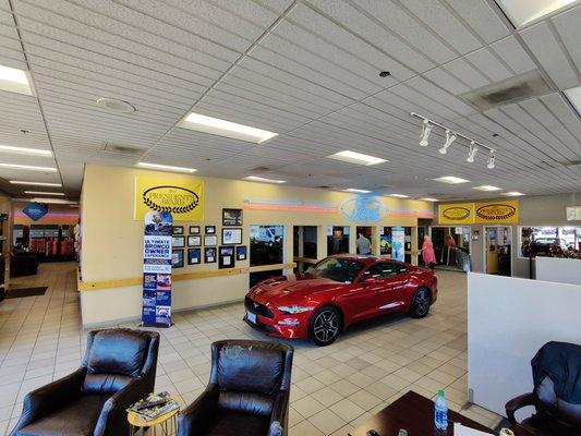 Newberg Ford