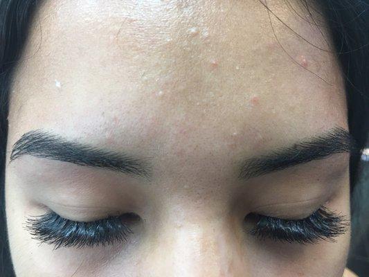 Natural thick eyebrows by Farjana