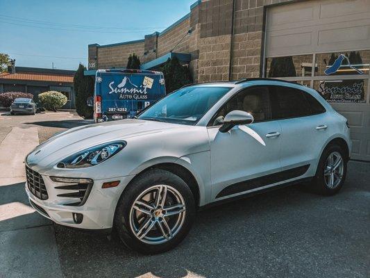 Porsche Windshield Replacement