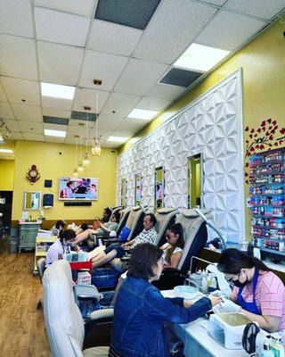 # relax massage # aryclic #Salon nails