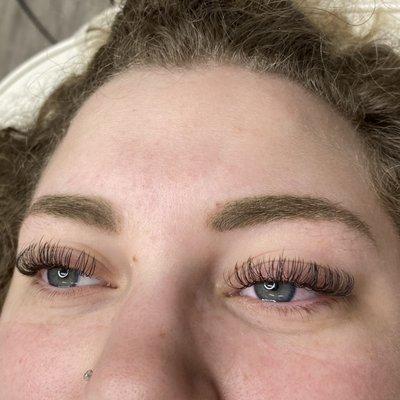 Classic lash extensions