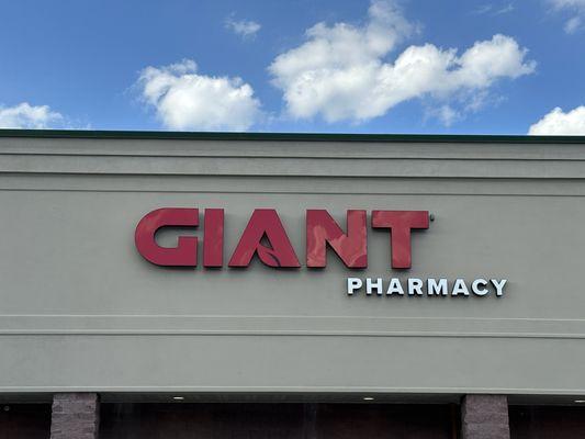 GIANT Food Stores Pharmacy