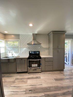 Modern kitchen layout