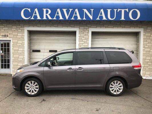 2012 toyota sienna