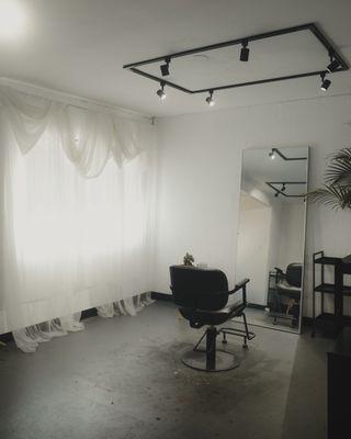 stylist room