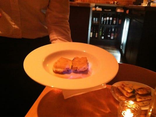 Flaming cheese appetizer was great tasting with awesome presentation(obvi)...