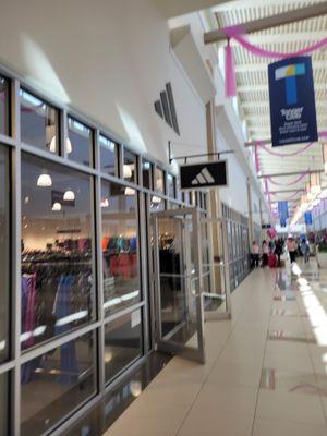 adidas Outlet Store Mashantucket