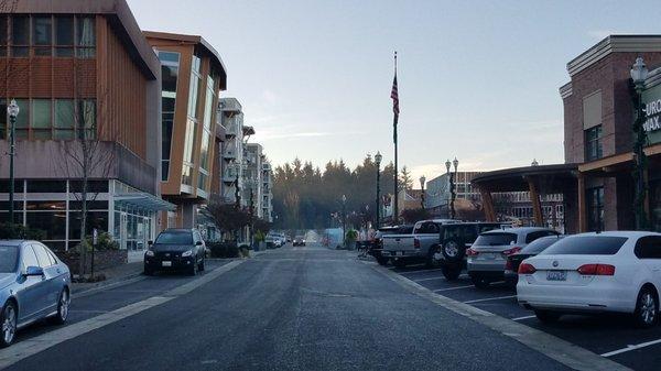 Approaching the Library on the left. Nostalgia!