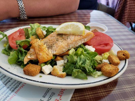 Salmon salad