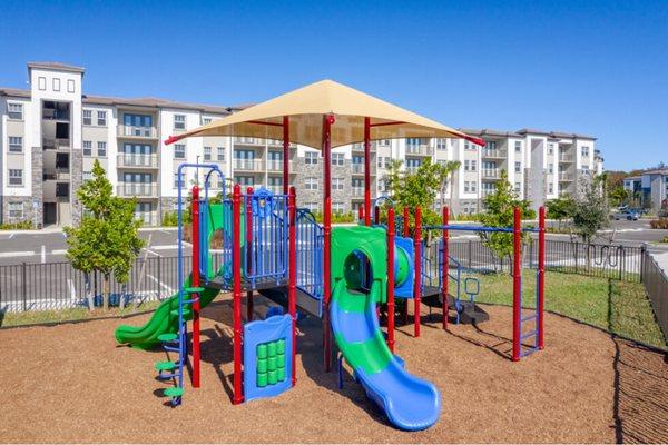 Legacy Gateway Apartments tot lot