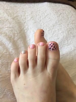 And of course the matching toes  love love love!