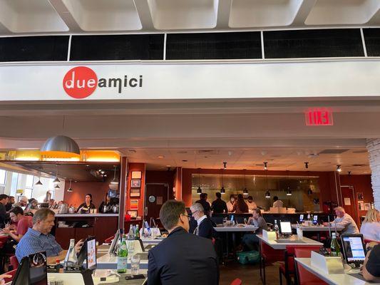 Dueamici in the JFK airport terminal 2.