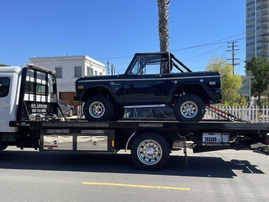 My bronco arriving home...