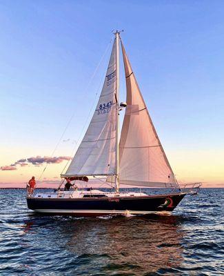 Chesapeake daily sailboat sunset cruise. Takes 6 guests. BYOB! Picnic basket & cooler. Call us!