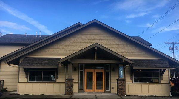 Port Orchard Animal Clinic, owned by Dr. Liz Oien. 3586 Bethel Rd. SE, Port Orchard, WA 98366