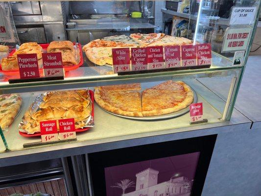 Plain Cheese Pizza Slice and rolls