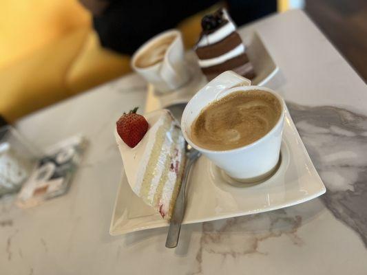 Carmel latte and a strawberry cake