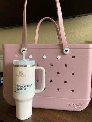 40 oz Rose Quartz Stanley w the Large size Bogg Bag 1.23.24