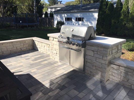 Natural Stone Built-In Grill and Seat Walls