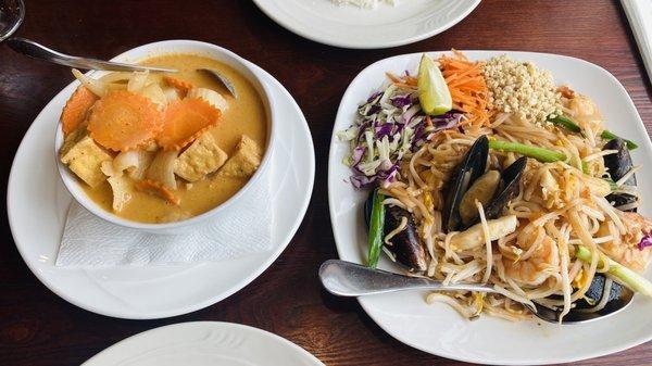 Mussaman Curry and Seafood Pad Thai