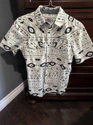 Size S short sleeve button up from bootbarn.