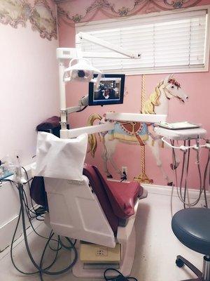 Here at Pomona Dental we try our best to always make patients feel comfortable and relaxed while your here for your appointment.