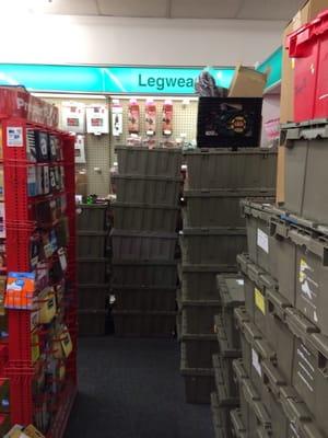 Need those leggings? Just help yourself and move those boxes away @cvs_extra #cvs #fail store #2442