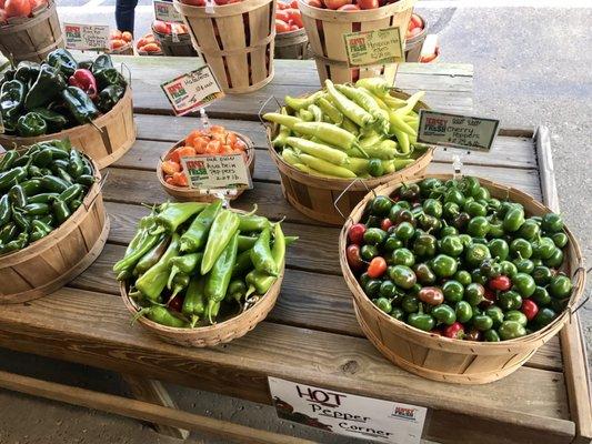 Bertuzzi's Market & Greenhouses