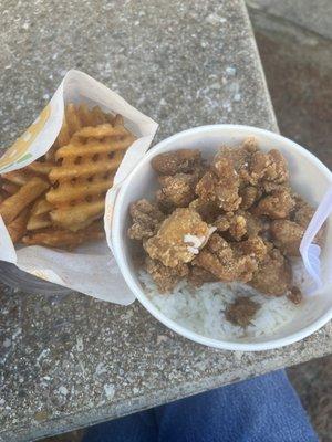 fries and chicken popcorn bowl